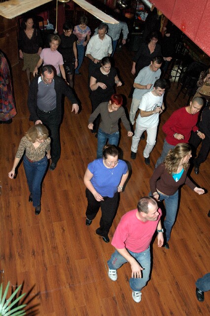 min 2005 12 18 sharkys 164
